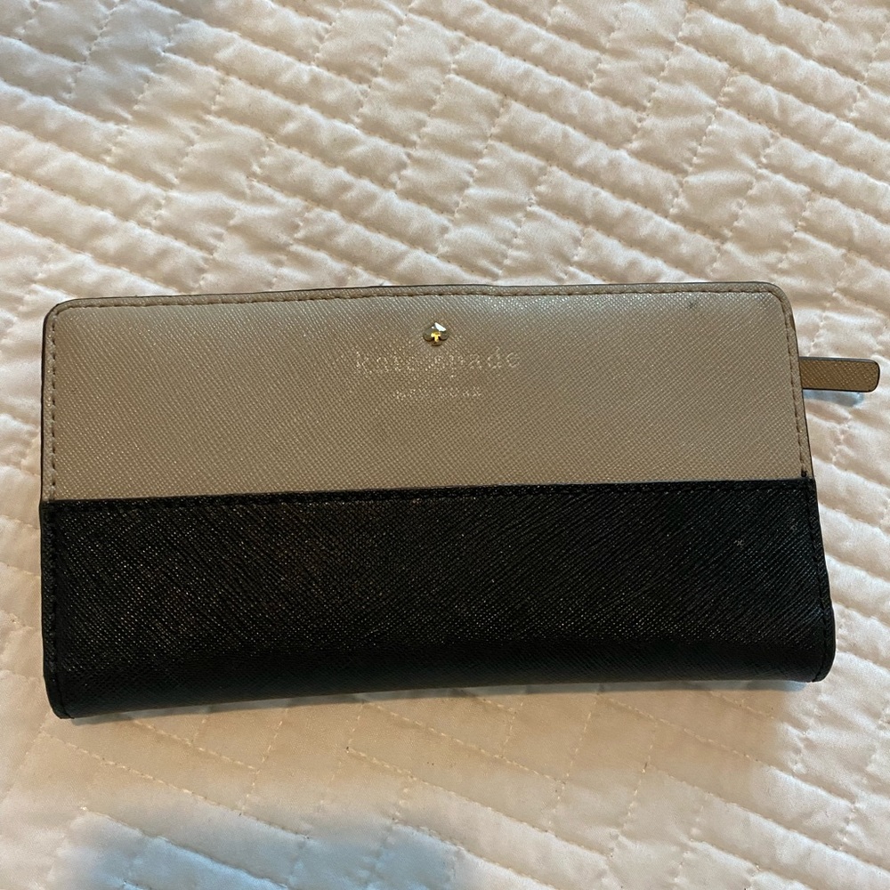 Kate spade wallet